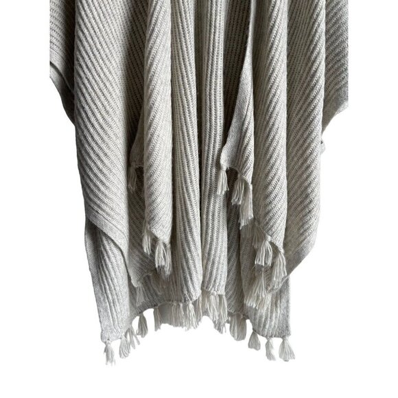 American Eagle Tassel Relaxed Oversized Open Cardigan Sweater Gray One Size - Picture 6 of 9